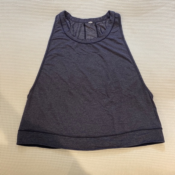 lululemon athletica Tops - Lululemon relaxed fit tank top, size 6 purple